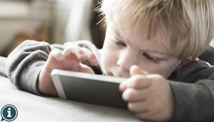 Akıllı telefon kullanım yaşı 9'a indi!